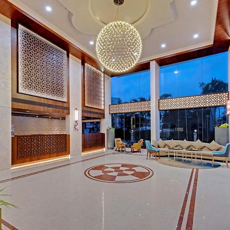 The Fern Residency Hubballi מראה חיצוני תמונה