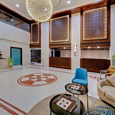 The Fern Residency Hubballi מראה חיצוני תמונה