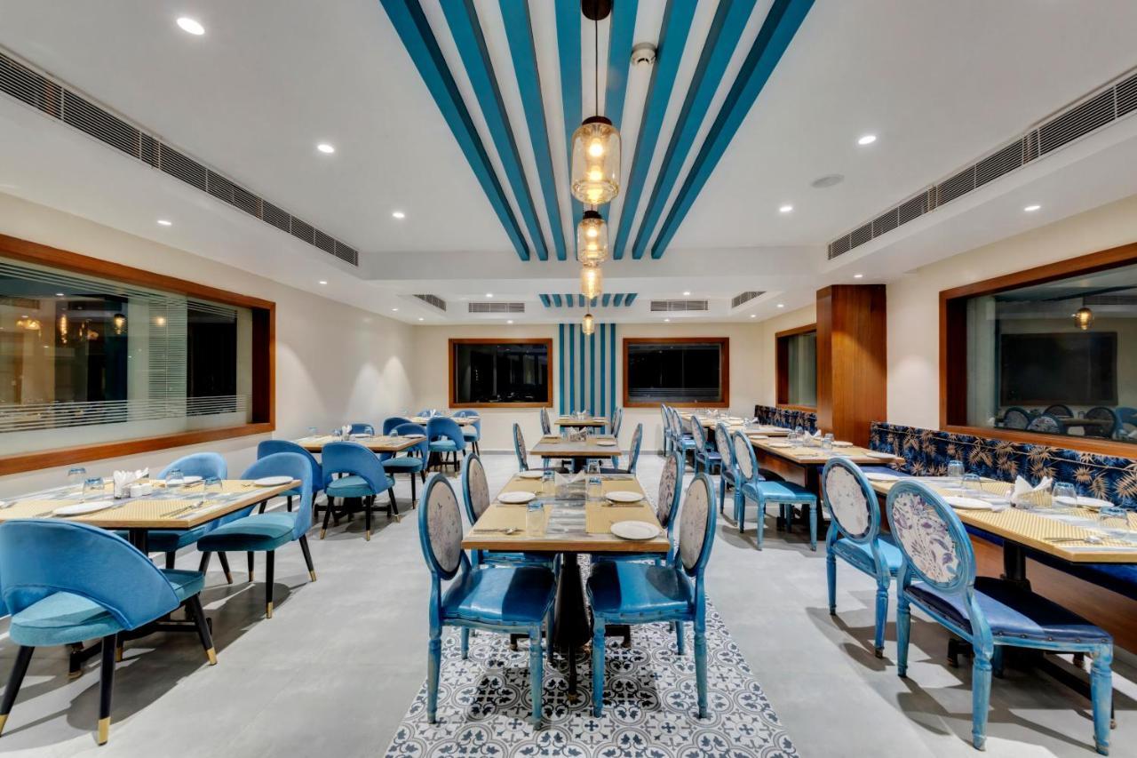 The Fern Residency Hubballi מראה חיצוני תמונה