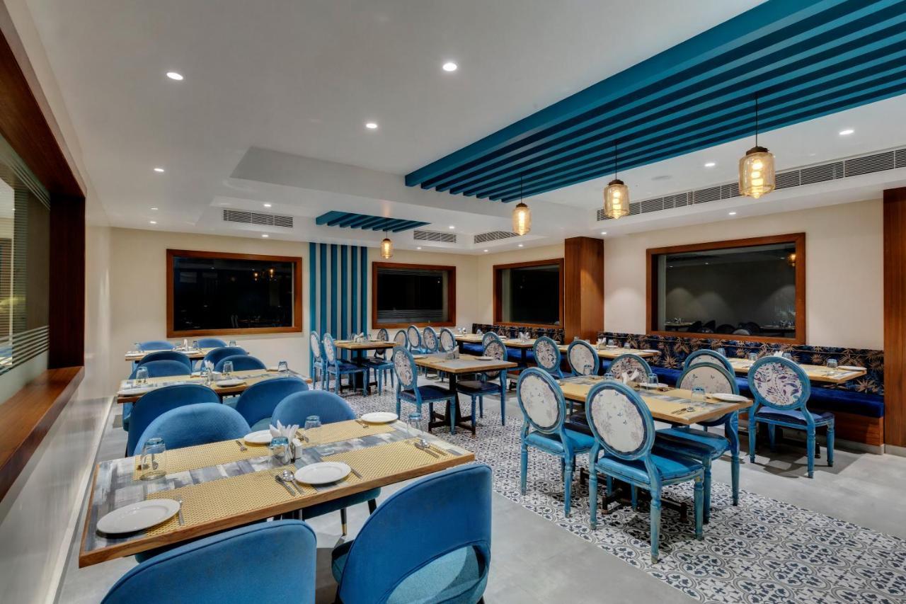 The Fern Residency Hubballi מראה חיצוני תמונה